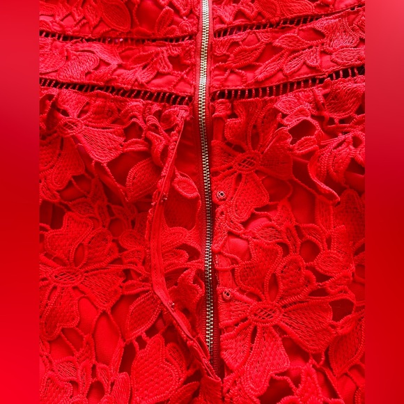 Bardot Sonya Lace Dress in Fire Red - Picture 12 of 13
